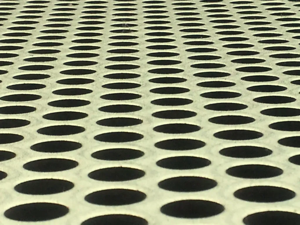 Blachy perforowane w Łodzi